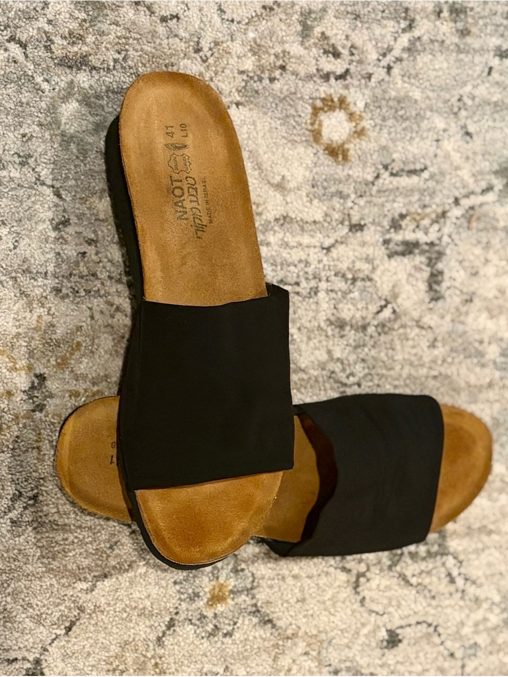 Naot Alana Black Slide Sandals- like new!